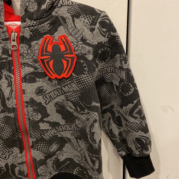 Marvel Spider-Man Black & Grey Hoodie - Picture 5 of 7